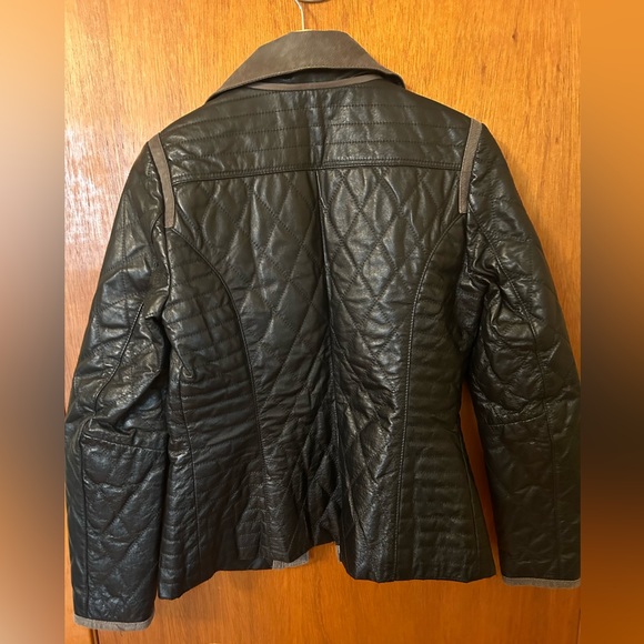 Danier Women's Quilted Genuine Leather Jacket - XS - Picture 3 of 6